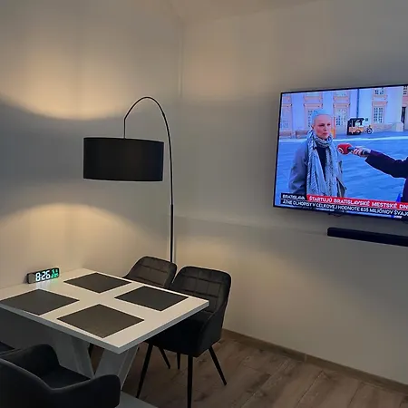 - Lägenhet Michalovce