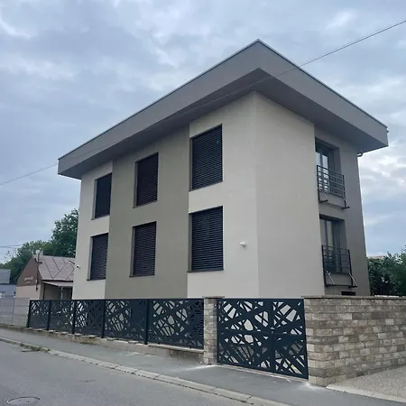 Apartament - Michalovce